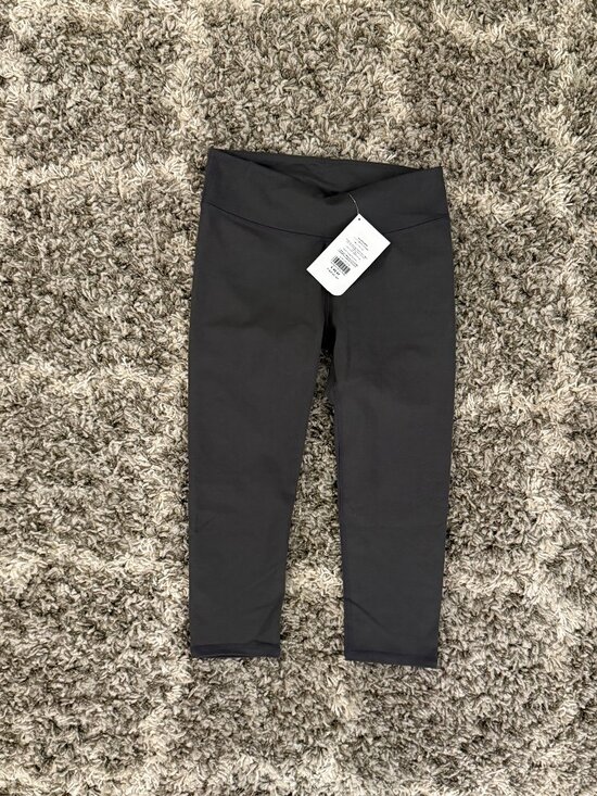 Fabletics Salar Capri - Picture 3 of 4